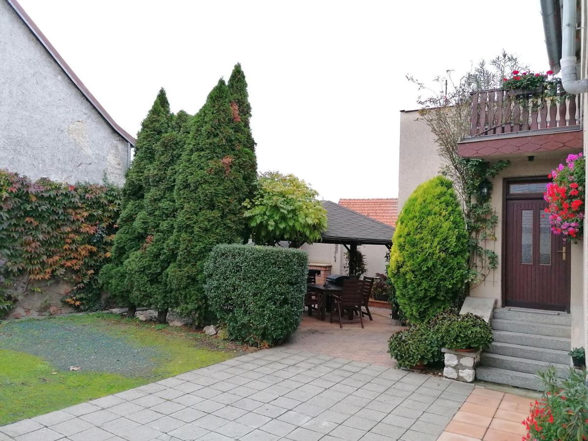Ubytovani Na Spaciru Mikulov Zewnętrze zdjęcie