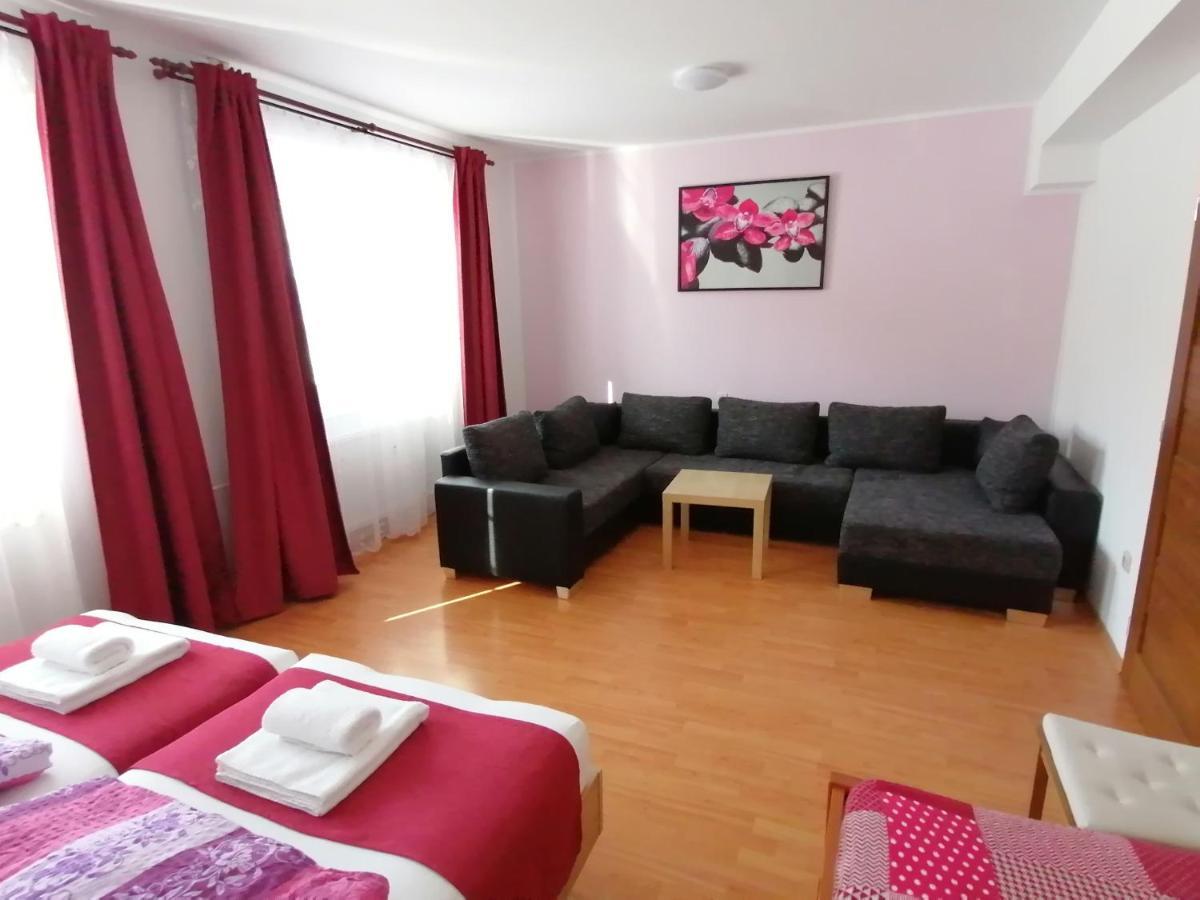 Ubytovani Na Spaciru Mikulov Zewnętrze zdjęcie