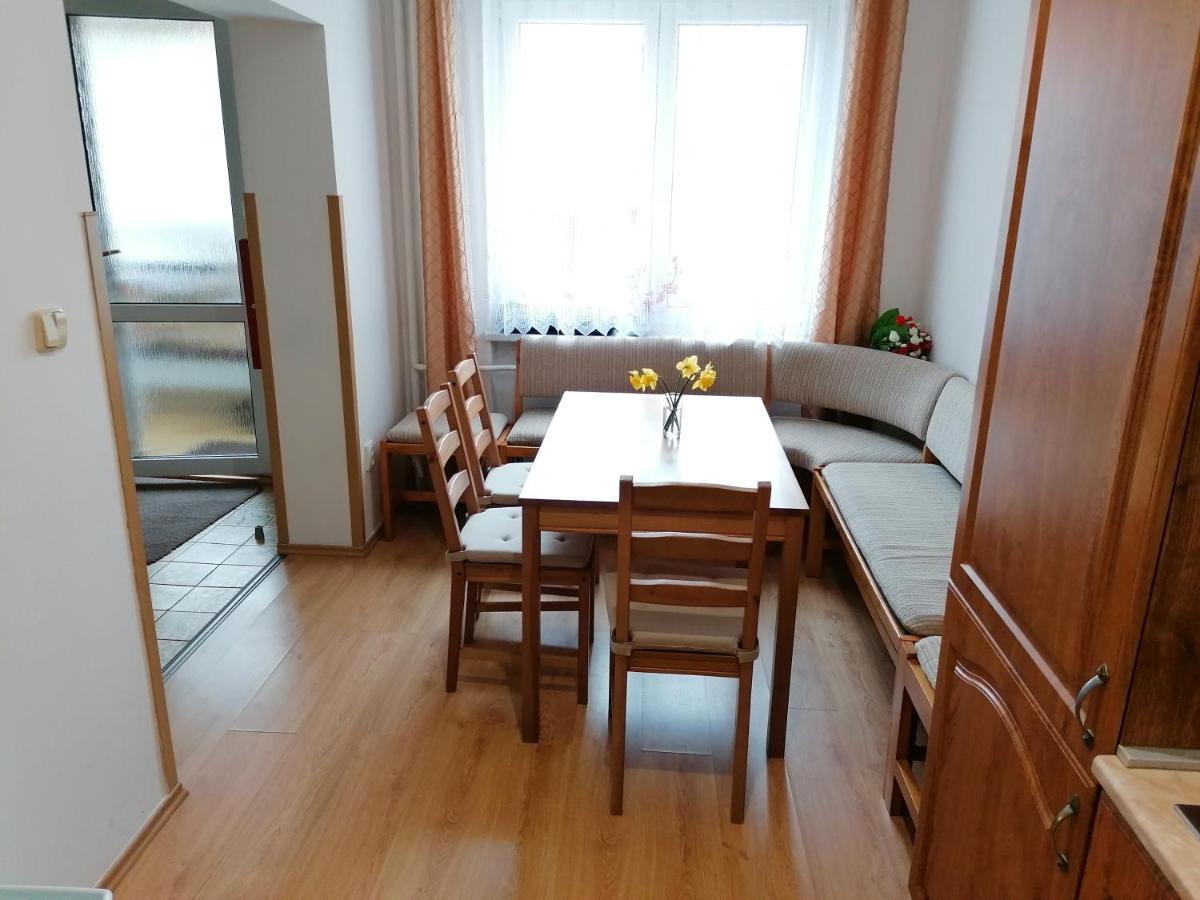 Ubytovani Na Spaciru Mikulov Zewnętrze zdjęcie